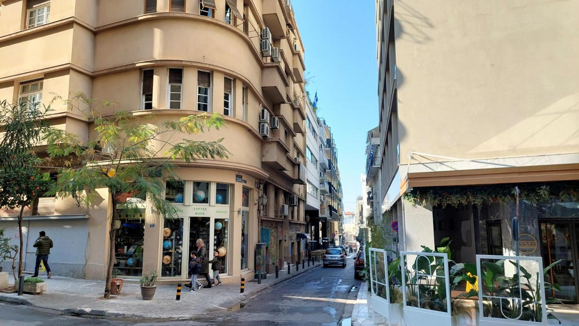Cozy Apartment In Plaka Athen Exterior foto